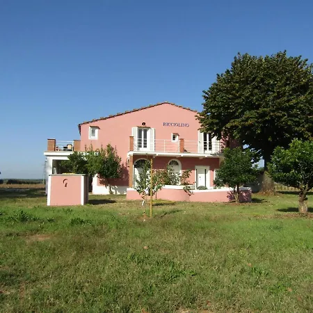 Farm stay Podere Ricciolino Castagneto Carducci